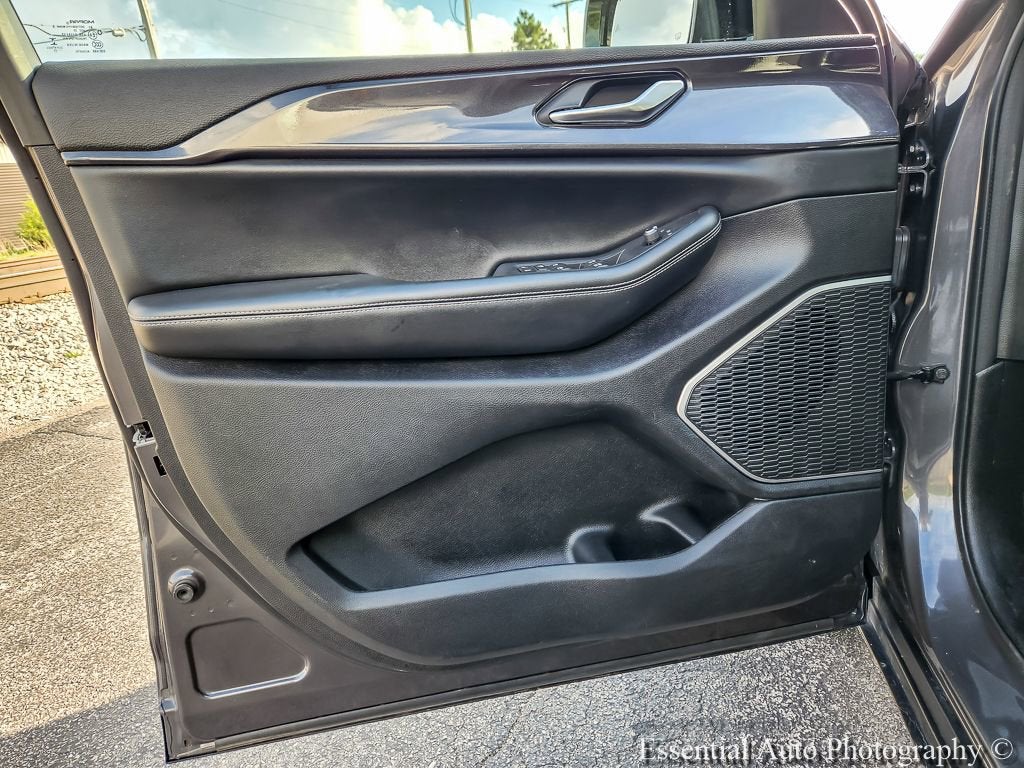 2022 Jeep Grand Cherokee Altitude 4x4