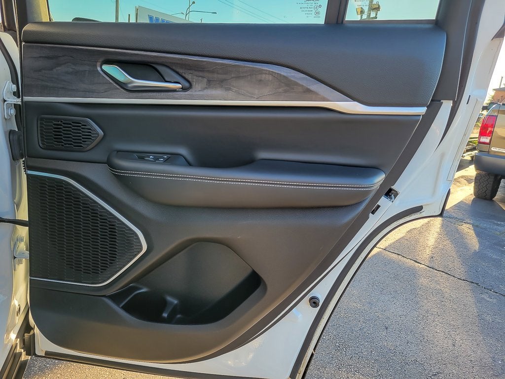 2022 Jeep Grand Cherokee Limited 4x4