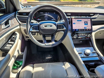 2023 Jeep Grand Cherokee Overland