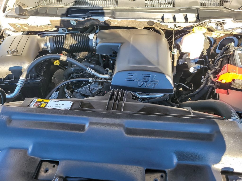 2022 RAM 1500 Classic Tradesman Quad Cab 4x2 6'4" Box