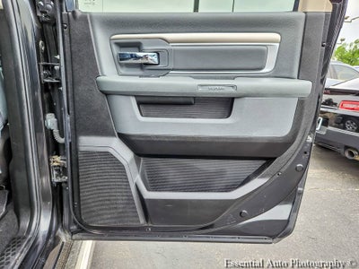 2019 RAM 1500 Classic SLT Crew Cab 4x4 5'7" Box