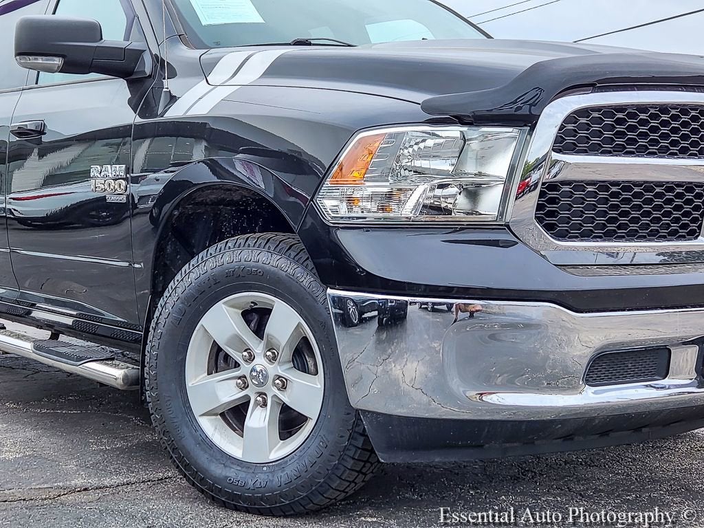 2019 RAM 1500 Classic SLT Crew Cab 4x4 5'7" Box