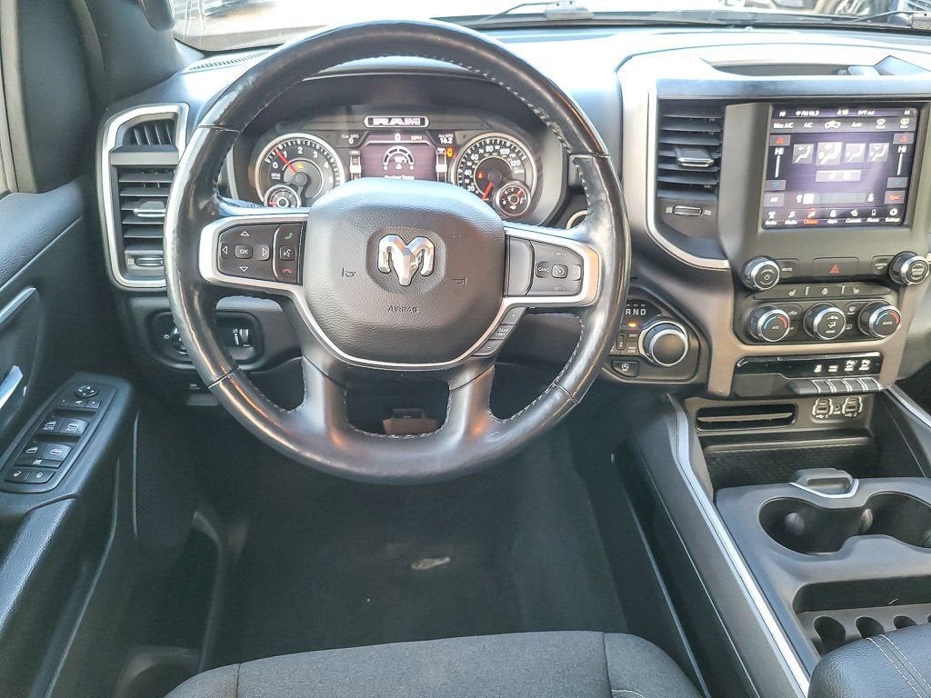 2020 RAM 1500 Big Horn Crew Cab 4x4 5'7" Box