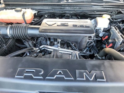 2020 RAM 1500 Big Horn Crew Cab 4x4 5'7" Box