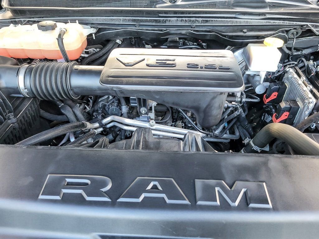 2020 RAM 1500 Big Horn Crew Cab 4x4 5'7" Box