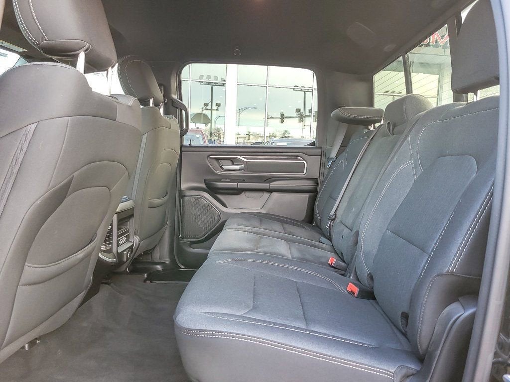 2020 RAM 1500 Big Horn Crew Cab 4x4 5'7" Box