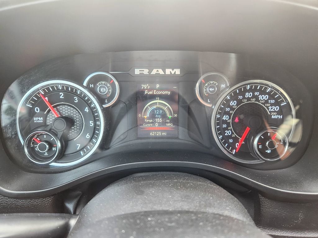 2024 RAM 1500 Tradesman Crew Cab 4x4 5'7" Box