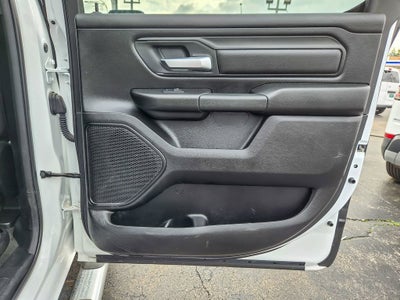 2024 RAM 1500 Tradesman Crew Cab 4x4 5'7" Box