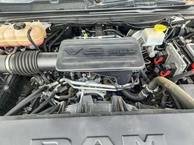 2024 RAM 1500 Tradesman Crew Cab 4x4 5'7" Box