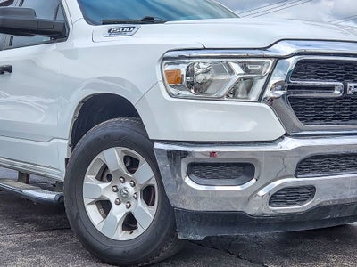 2024 RAM 1500 Tradesman Crew Cab 4x4 5'7" Box