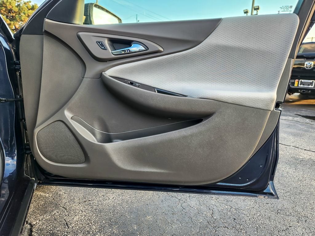 2017 Chevrolet Malibu LS