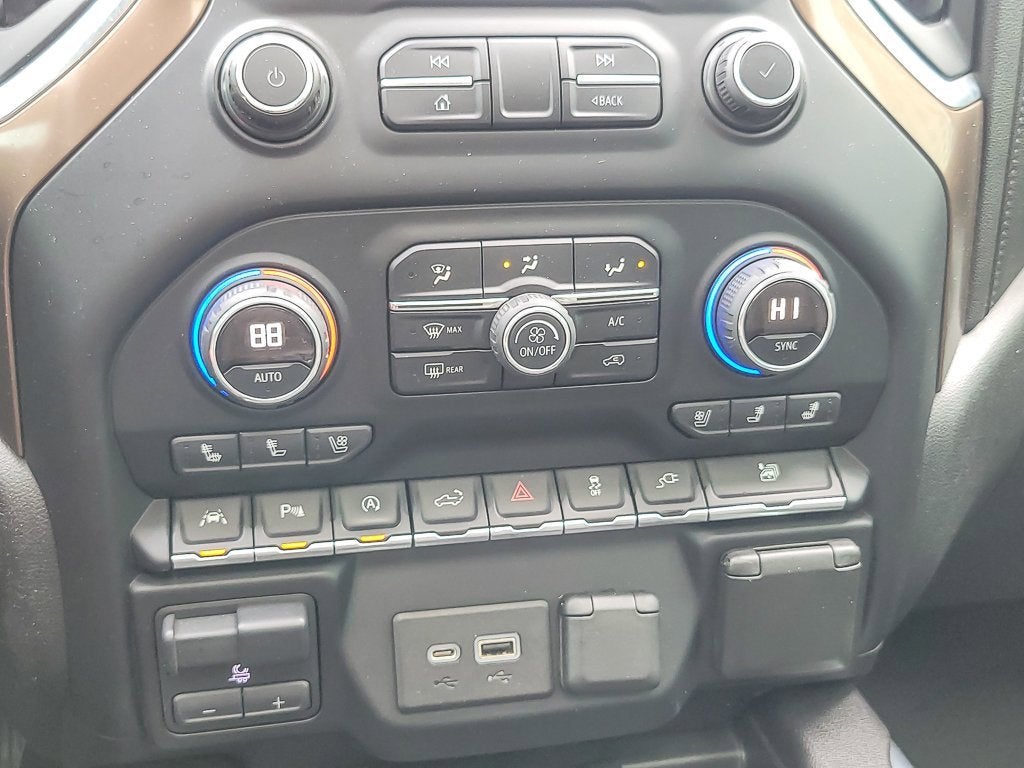 2019 Chevrolet Silverado 1500 High Country