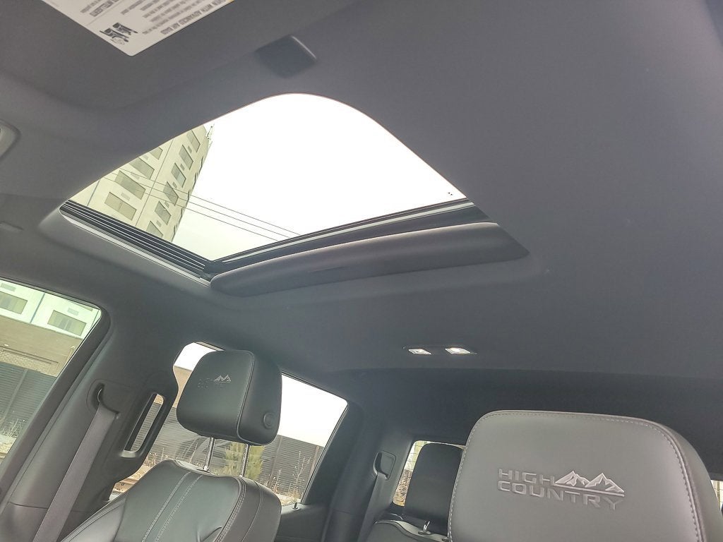 2019 Chevrolet Silverado 1500 High Country