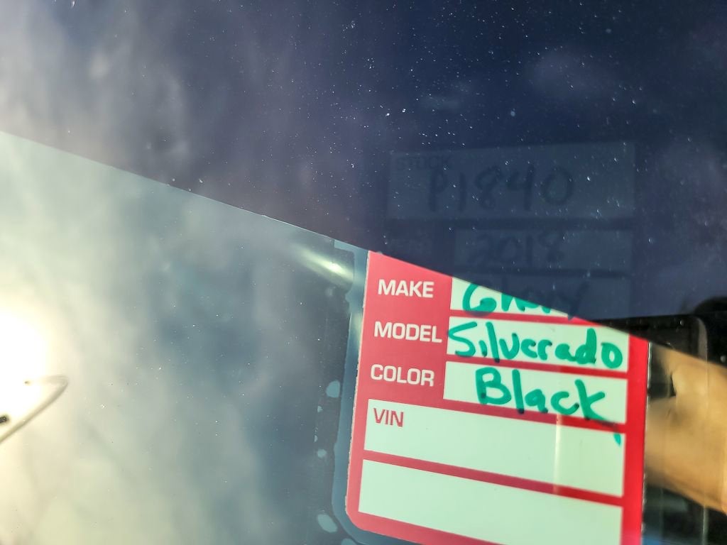 2018 Chevrolet Silverado 1500 LT - Photo 22