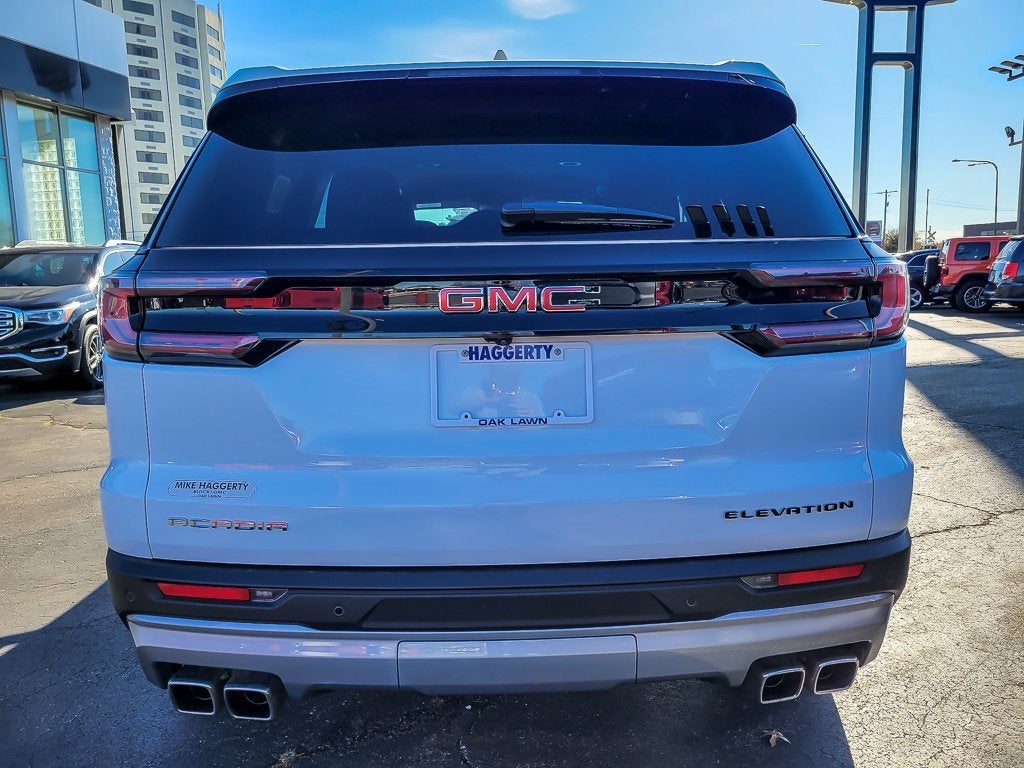 2025 GMC Acadia Elevation