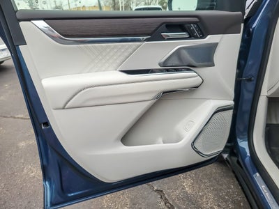 2025 GMC Acadia Denali