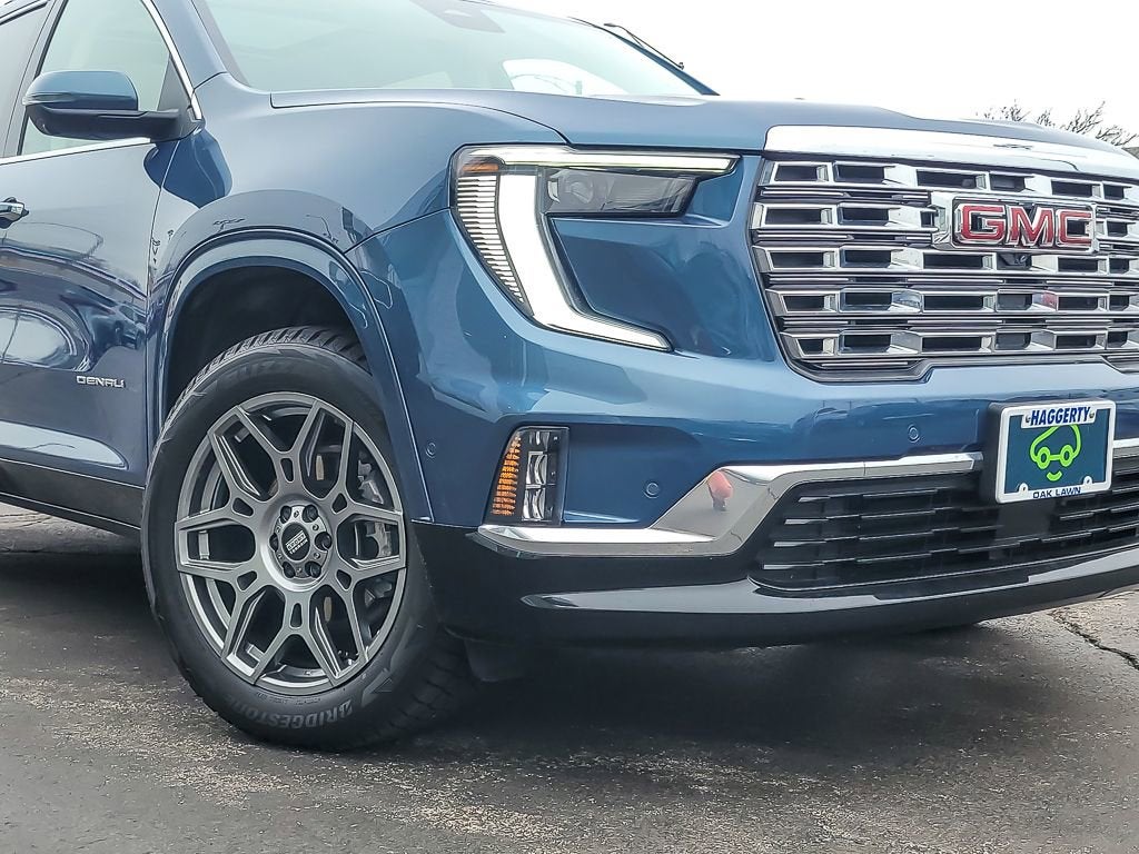 2025 GMC Acadia Denali