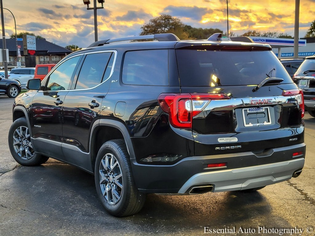 2023 GMC Acadia SLT