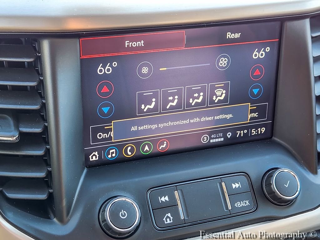 2021 GMC Acadia Denali