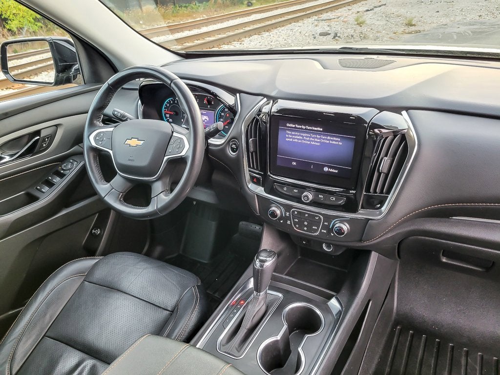 2020 Chevrolet Traverse LT Cloth
