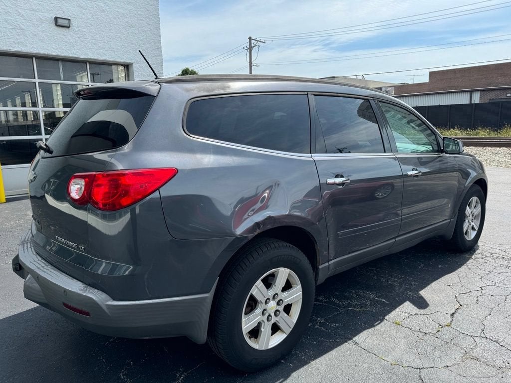 2010 Chevrolet Traverse LT w/1LT