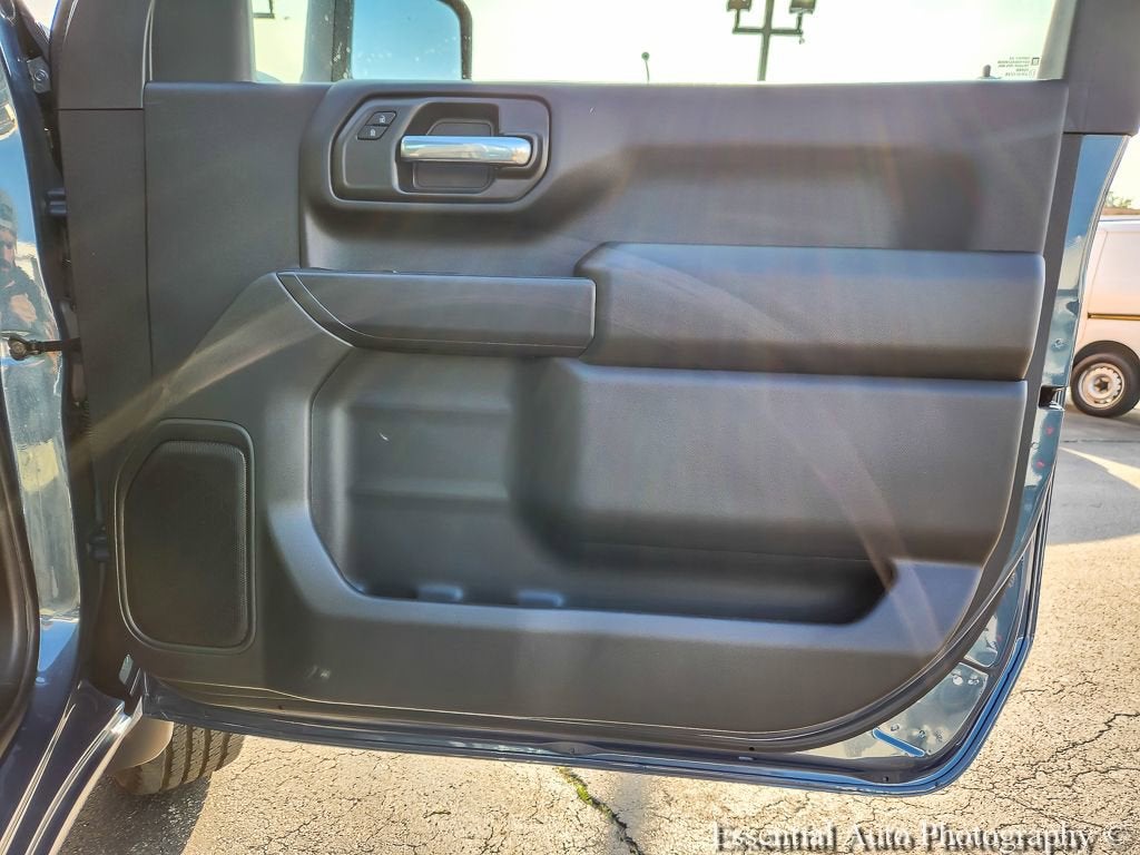 2025 GMC Sierra 2500 HD Pro