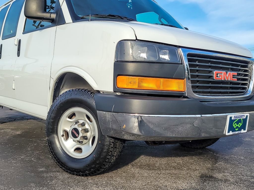 2022 GMC Savana Cargo 2500 Work Van