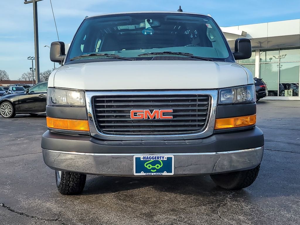 2022 GMC Savana Cargo 2500 Work Van