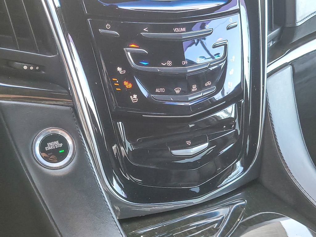 2017 Cadillac Escalade Platinum