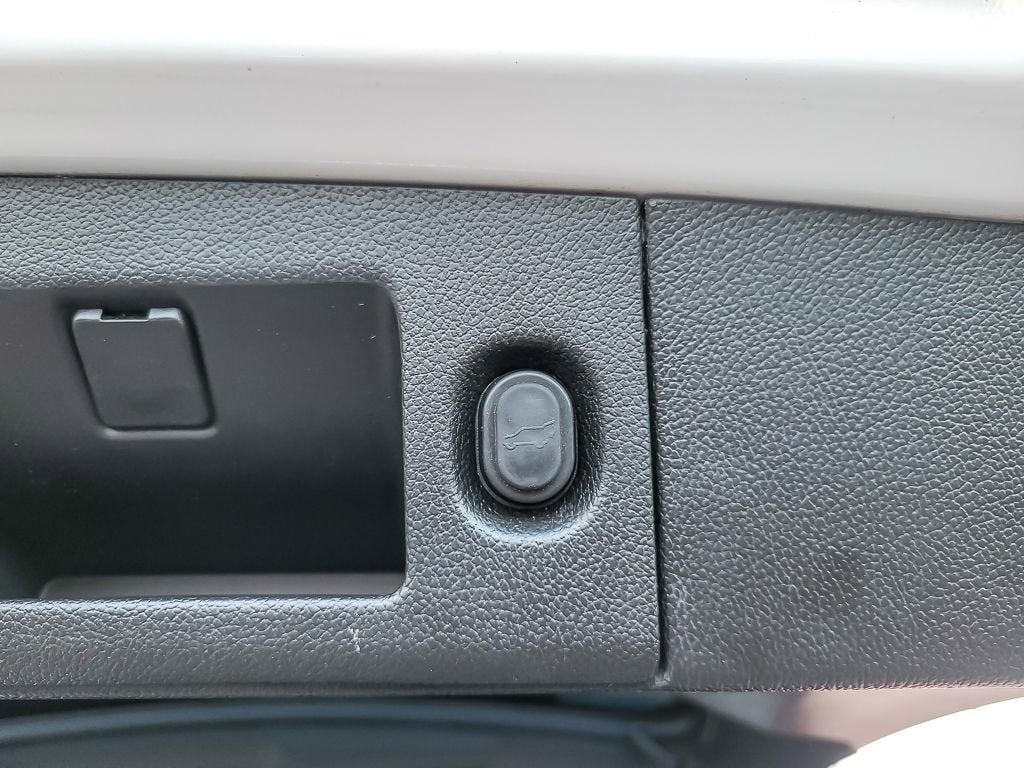 2017 Cadillac Escalade Platinum