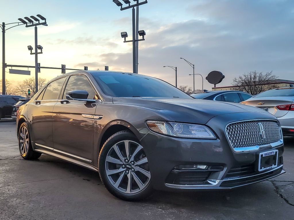 2017 Lincoln Continental Premiere