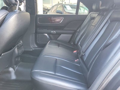 2017 Lincoln Continental Premiere