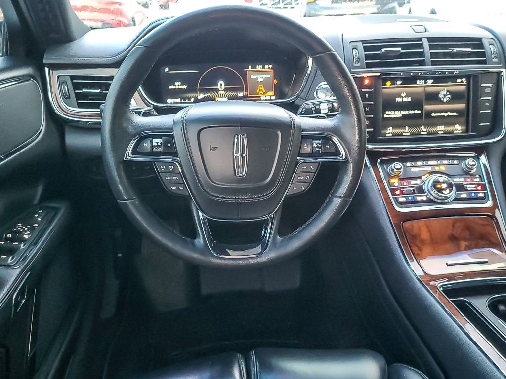 2017 Lincoln Continental Premiere