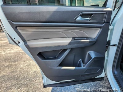2023 Volkswagen Atlas Cross Sport 3.6L V6 SE w/Technology