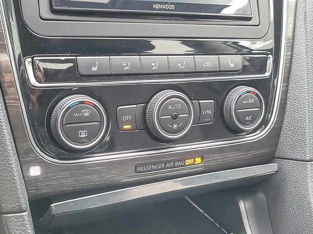 2017 Volkswagen Passat 1.8T SE