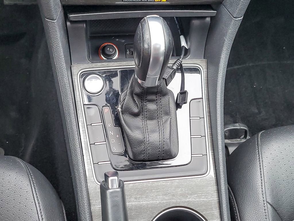 2017 Volkswagen Passat 1.8T SE