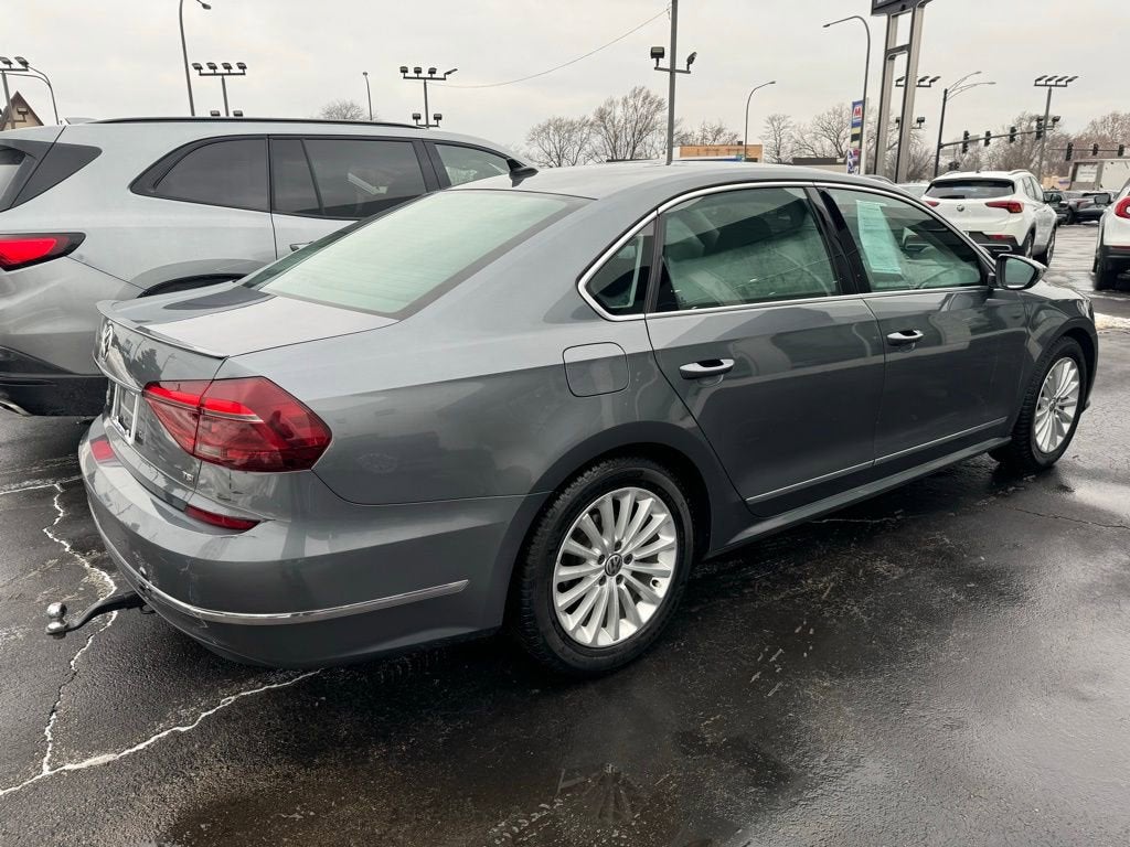 2017 Volkswagen Passat 1.8T SE