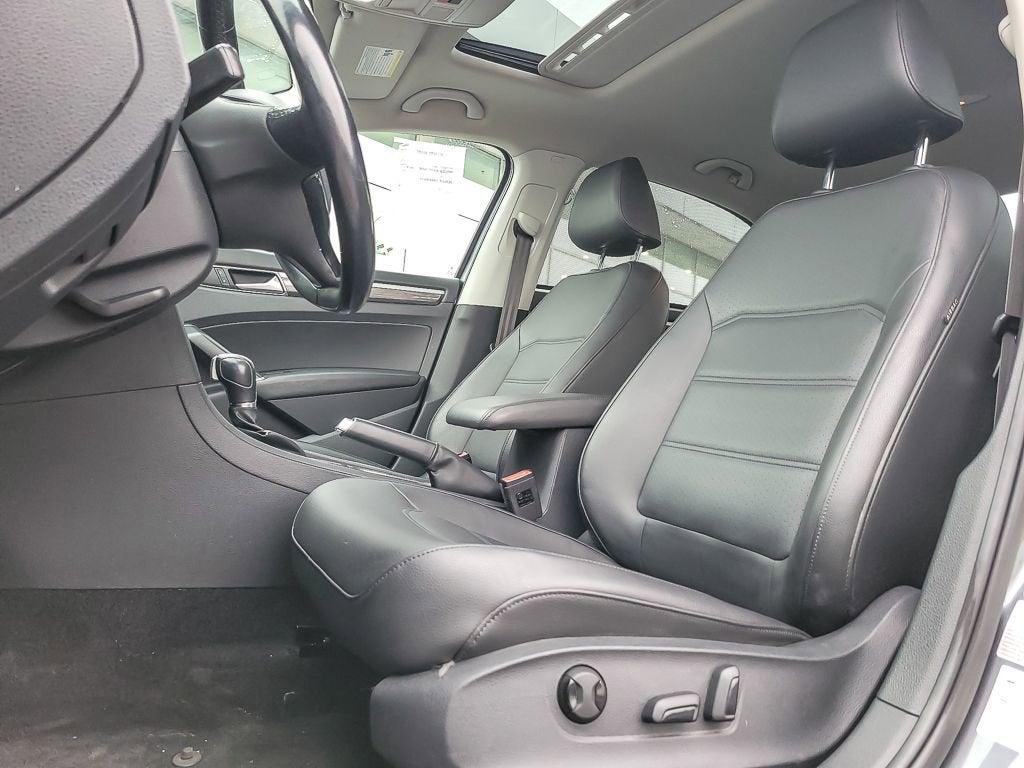 2017 Volkswagen Passat 1.8T SE