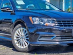2017 Volkswagen Passat 1.8T SE