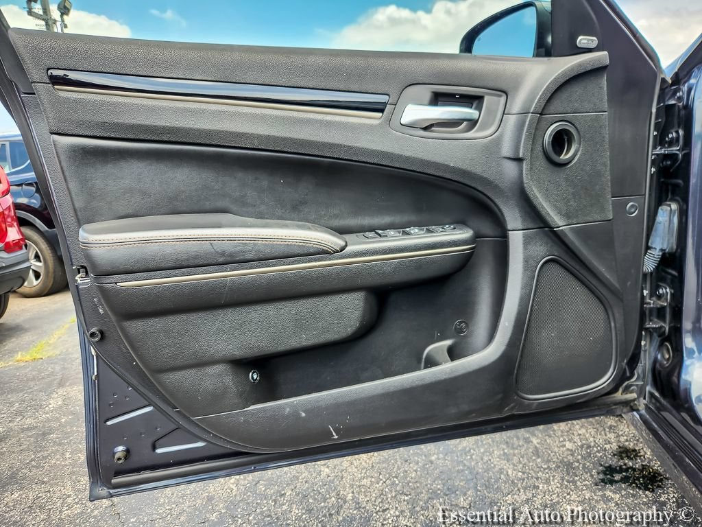 2019 Chrysler 300 300S