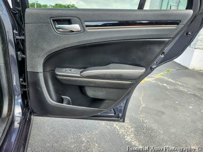 2019 Chrysler 300 300S