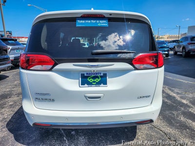 2018 Chrysler Pacifica Limited