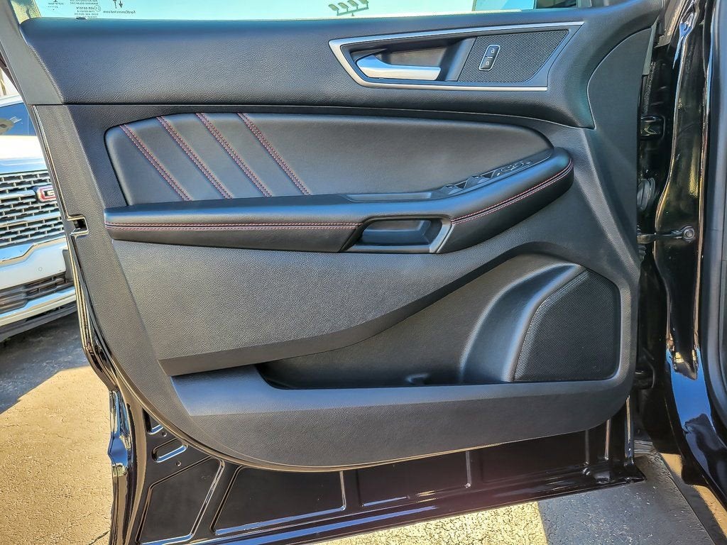 2021 Ford Edge ST-Line