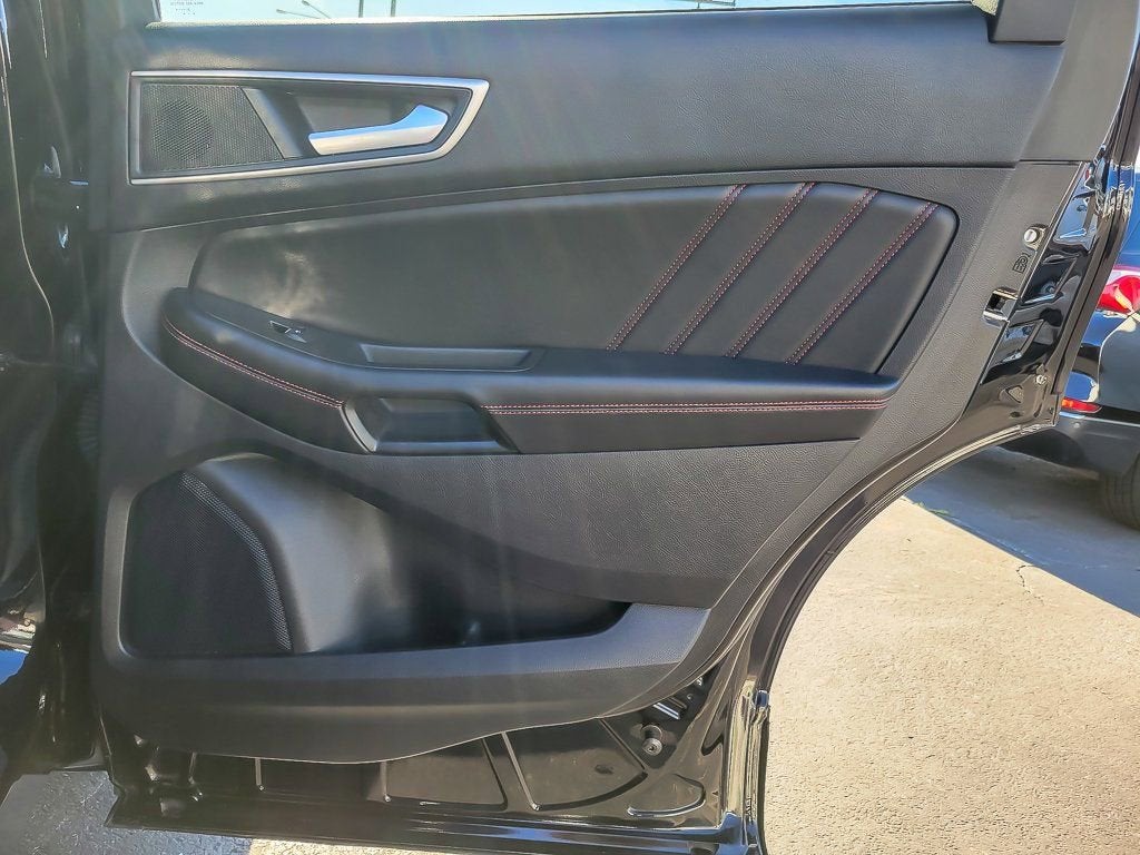 2021 Ford Edge ST-Line