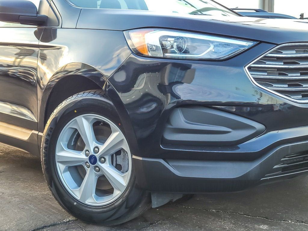 2022 Ford Edge SE