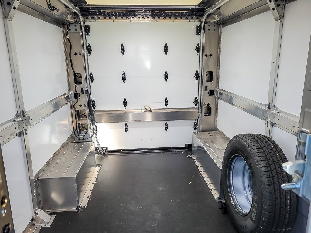 2025 Chevrolet BrightDrop 400 FWD 400