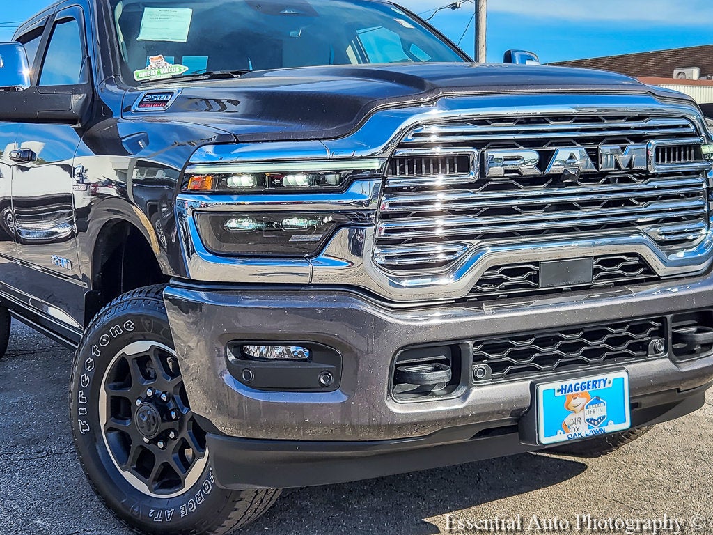 2025 RAM 2500 Laramie Crew Cab 4x4 6'4" Box