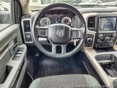 2018 RAM 1500 Big Horn Crew Cab 4x4 5'7" Box