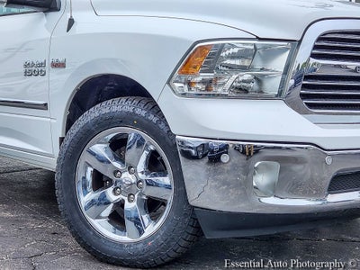 2018 RAM 1500 Big Horn Crew Cab 4x4 5'7" Box