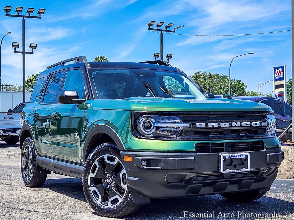 2024 Ford Bronco Sport Outer Banks 4X4's photo